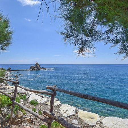 Amazing Apartment In Moneglia With House Sea View Exteriér fotografie