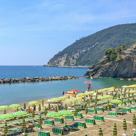Amazing Apartment In Moneglia With House Sea View Exteriér fotografie